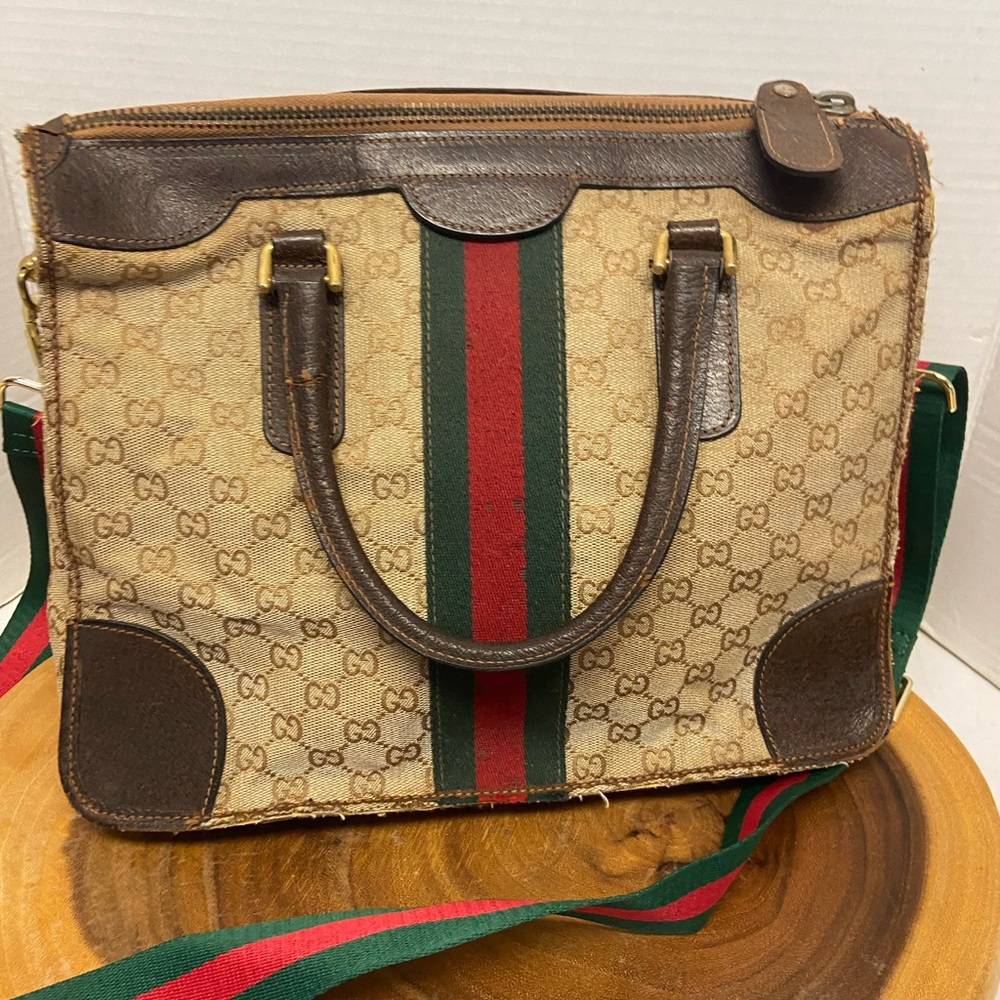 Vintage Canvas Gucci Zippered Tote Bag w/shoulder strap